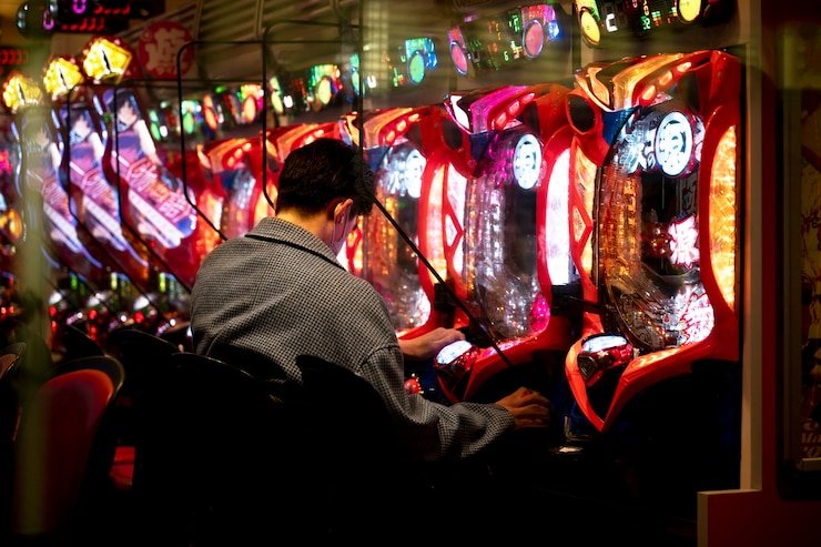 Demonstrasi login dengan autentikasi dua faktor di aplikasi viral togel